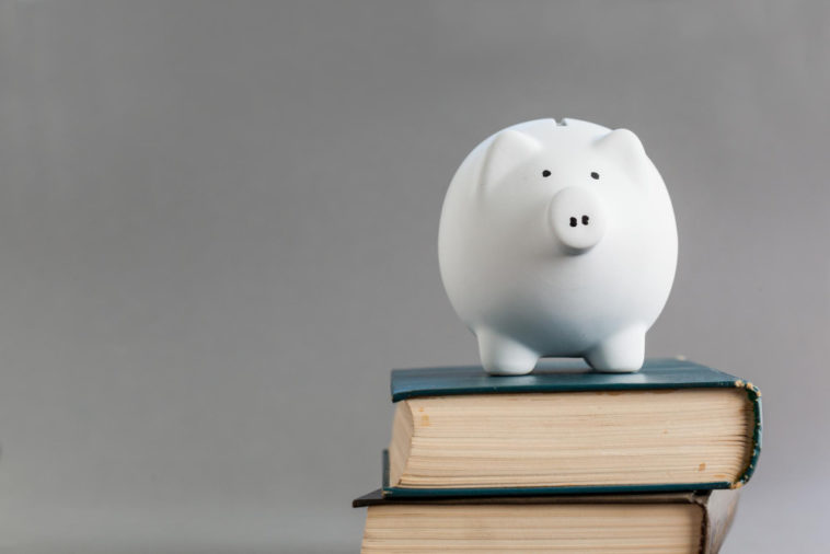 Put money in your piggy bank by reading books