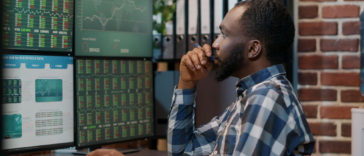 Investor tries to beat the market