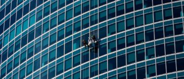 High rise window washers make a good wage