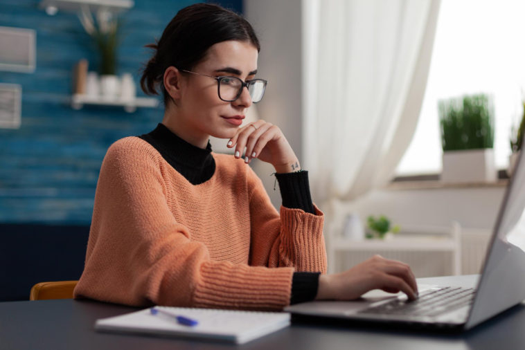 Freelancer makes sure she gets paid for working from home